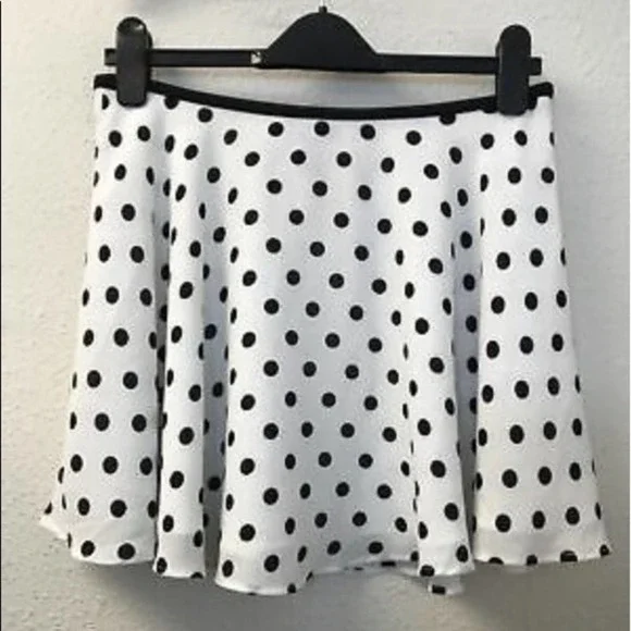 NWT F21 white & black polka dot skirt-M - Picture 3 of 5